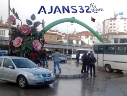 Gül Heykelleri İçin Anıtlar Kurulu Yine Devrede