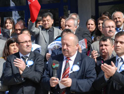 Kamu Çalışanları Meydanlara İndi