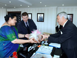 Hindistan’dan İşbirliği Çağrısı