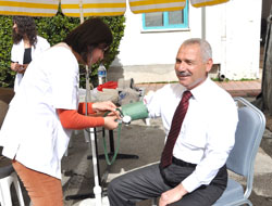 Halk Tuz Kullanımı Hakkında Bilgilendiriliyor