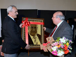 Her Zor İşin Bir Çıkışı Vardır