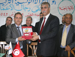 Isparta’nın Elması Tunus Pazarında