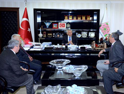 Halka, Hak İçin Hizmet Ediyoruz