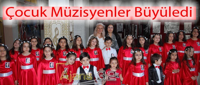 Çocuk Müzisyenler Büyüledi