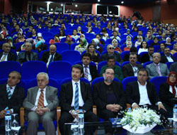 Alemlerin Efendisi Programla Anıldı