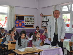 Eğitimde Çok İleri Mesafeler Katettik