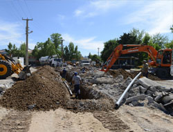 Dayanıklı Asfalt Hamlesi Devam Ediyor