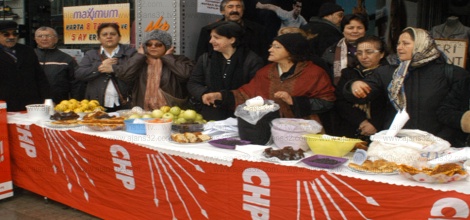 Yerli Malı Haftasında Vatandaşa İkram
