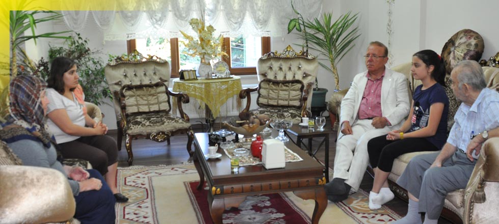 Vali Oğuz, Ergun Ailesini Ziyaret Etti