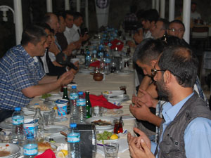 Gazeteciler İftarda Bir Araya Geldi