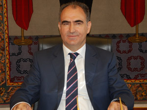 Vali Özkan Isparta'da İlk Nereyi Ziyaret Etti?