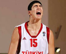 Kanter'e NCAA yolu kapandı