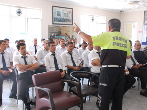 Halk Otobüslerinde Eğitim Seferberliği