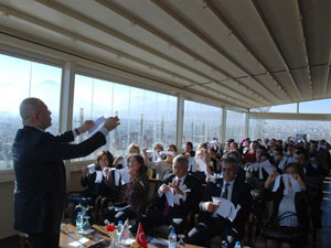 ISİAD’dan Sıra Dışı Olma Semineri