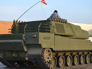 Türk Tankına Japon Motoru