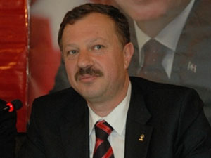 Özel'den Kandil Mesajı