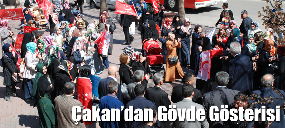 Çakan’dan Gövde Gösterisi