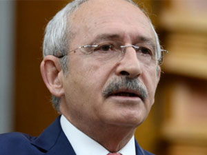 Kılıçdaroğlu'na Yumruklu Saldırı