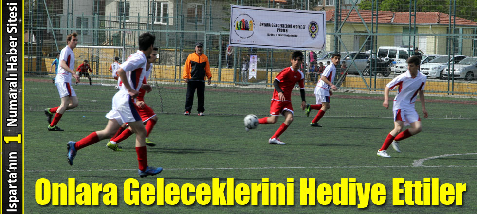 Onlara Geleceklerini Hediye Ettiler