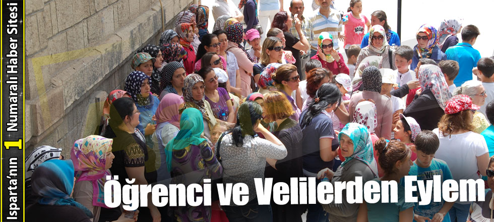 Öğrenci ve Velilerden Eylem!