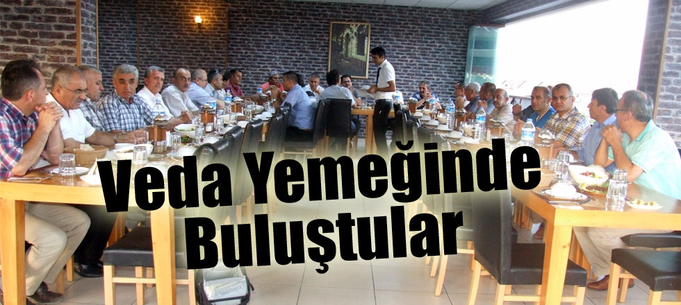 Veda Yemeğinde Buluştular