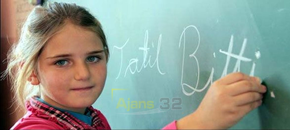 83 Bin 284 Öğrenci İçin Ders Zili Çaldı