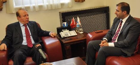Görevinden İstifa Eden Önal, Vali Oğuz'u Ziyaret Etti