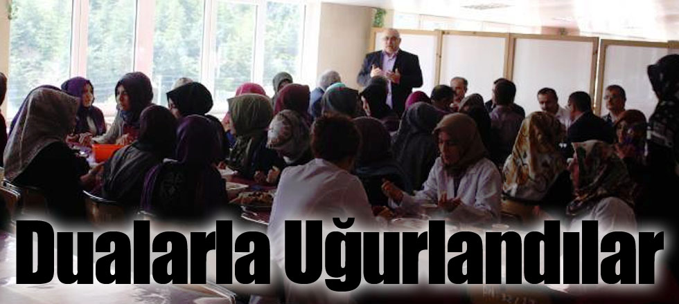 Üniversite Sınavına Dualarla Uğurlandılar