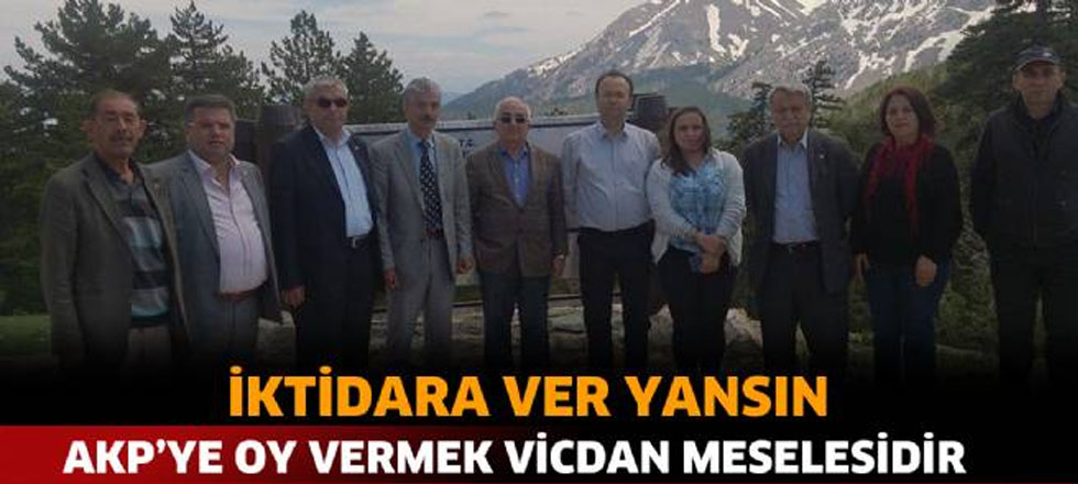 "AKP'ye Oy Vermek Vicdan Meselesidir"