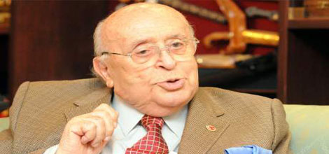 Mezuniyet Törenine Demirel Katılıyor