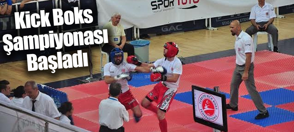 Kick Boks Şampiyonası Başladı