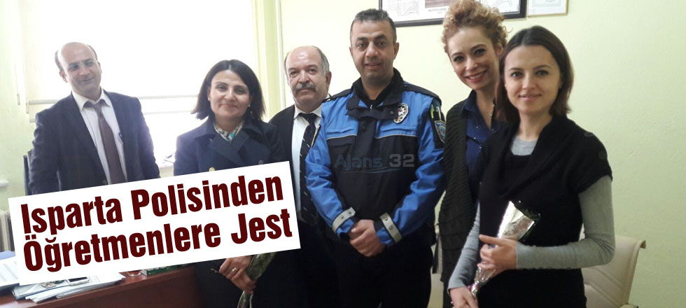 Isparta Polisinden Öğretmenlere Jest