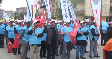 Isparta'da 1 Mayıs Coşku İle Kutlandı