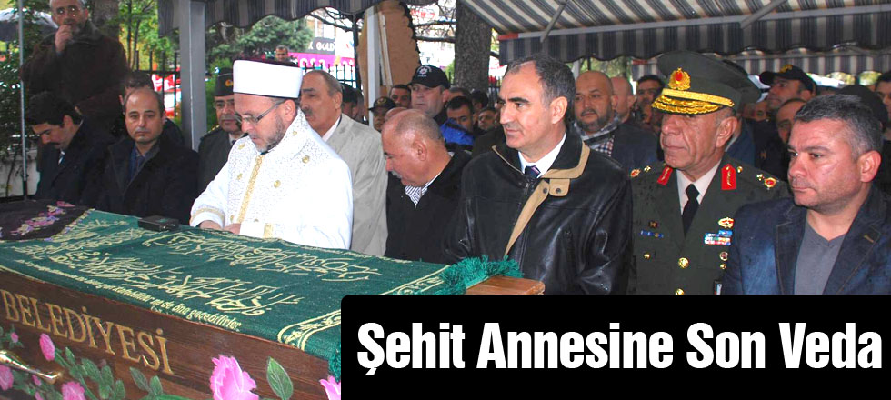 Şehit Annesine Son Veda