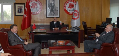 Ak Parti Adayları Rektör İbicioğlu'nu Ziyaret Etti