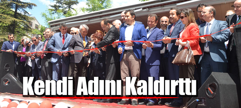 Kendi Adını Kaldırttı