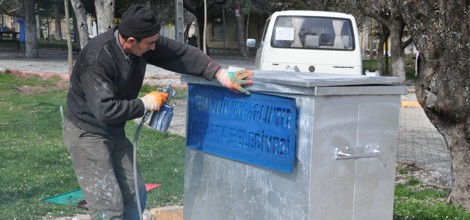 Isparta Belediyesi Çöp Konteynerlerini Yenileyecek