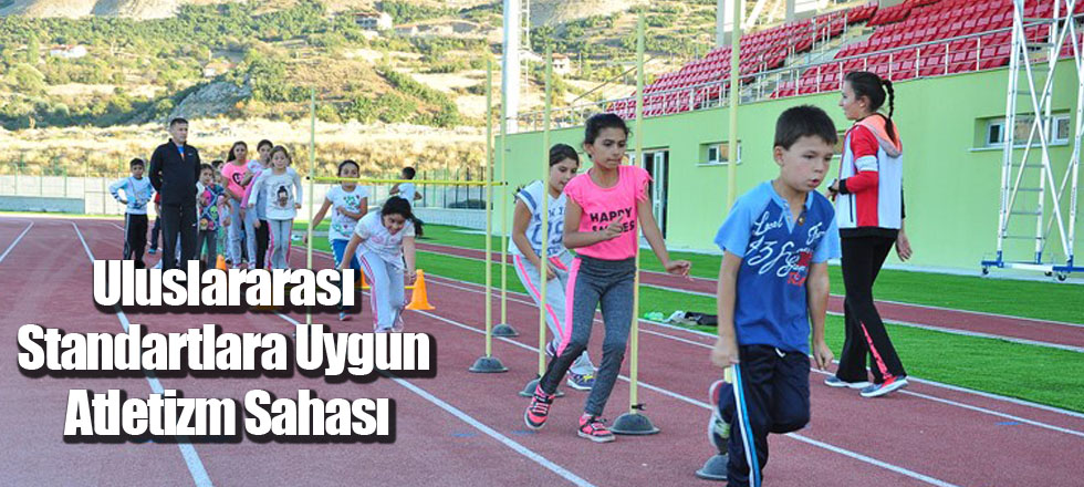 Uluslararası Standartlara Uygun Atletizm Sahası