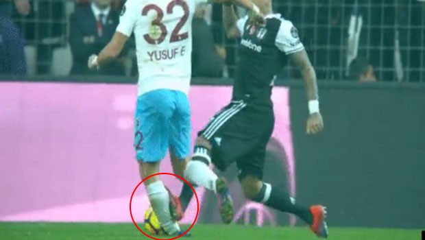 Isparta'lı Fulbolcu Yusuf Erdoğan Maç Sonu Patladı