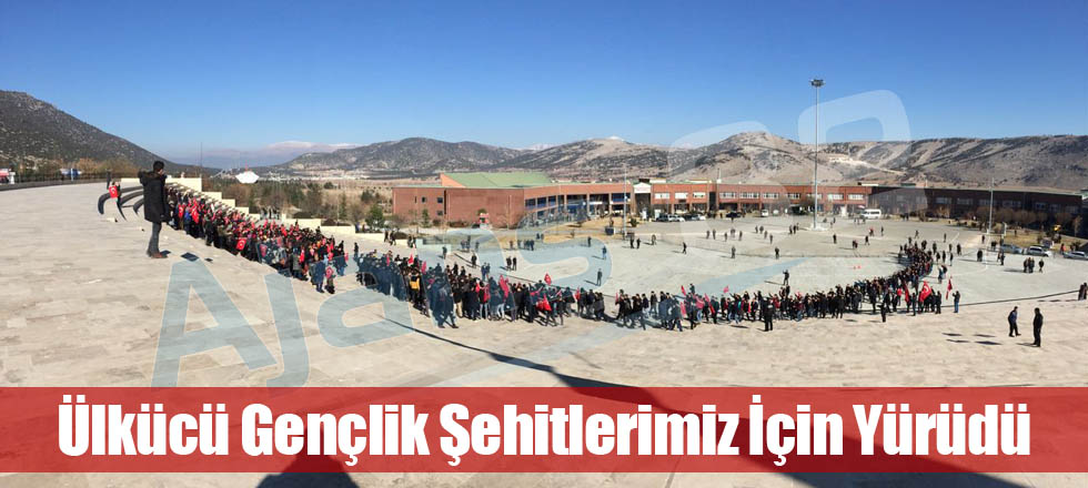 Ülkücü Gençlik Şehitlerimiz İçin Yürüdü