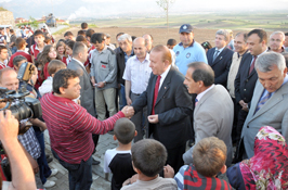 Belediye'den Akkent'e  Poje