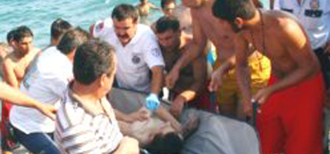 İki Kardeş Boğulma Tehlikesi Atlattı