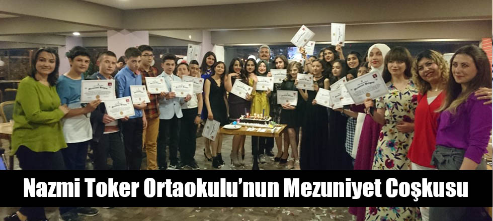 Nazmi Toker Ortaokulu'nun Mezuniyet Coşkusu