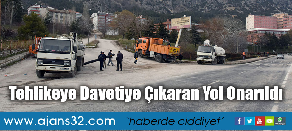 Tehlikeye Davetiye Çıkaran Yol Onarıldı