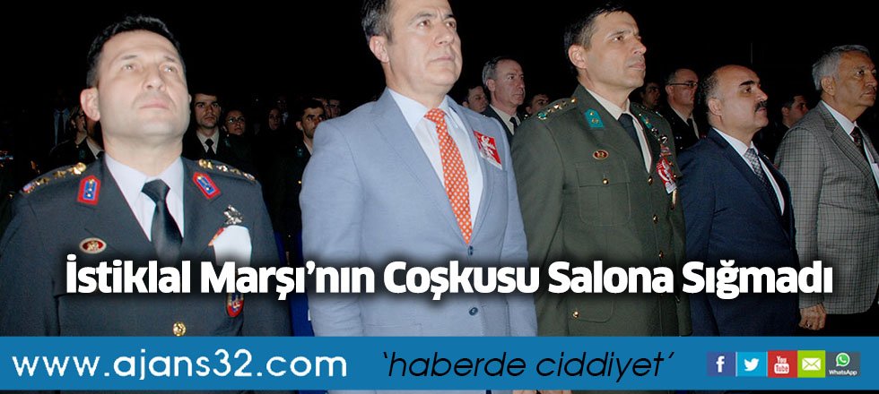 İstiklal Marşı’nın Coşkusu Salona Sığmadı