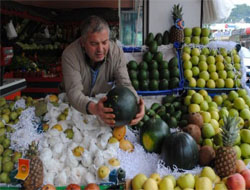 Senirkent'te Karpuzun Kilosu 10 Kuruş