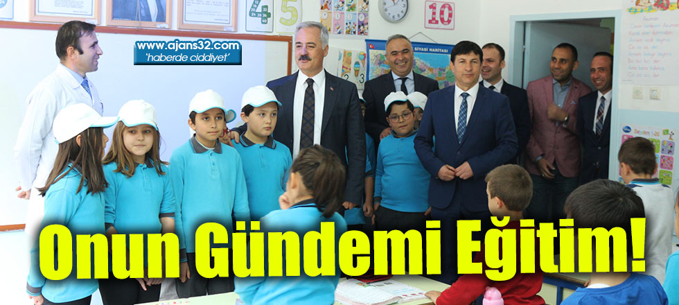 Onun Gündemi Eğitim!