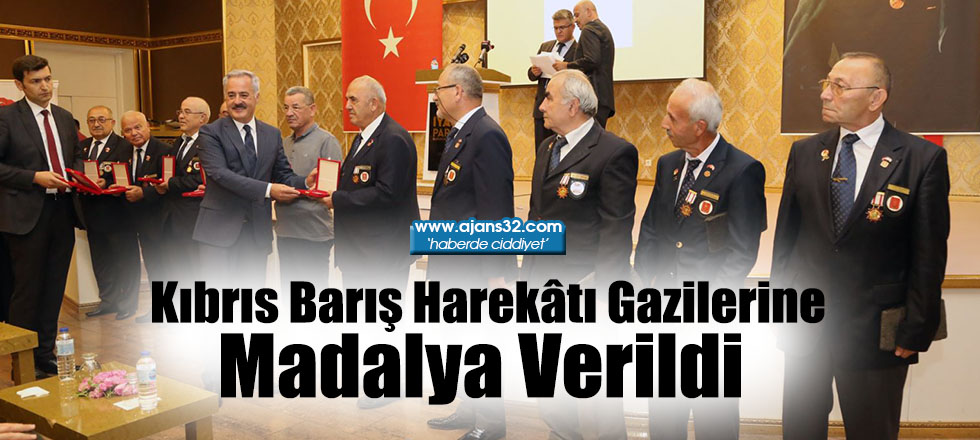 Kıbrıs Barış Harekâtı Gazilerine Madalya Verildi