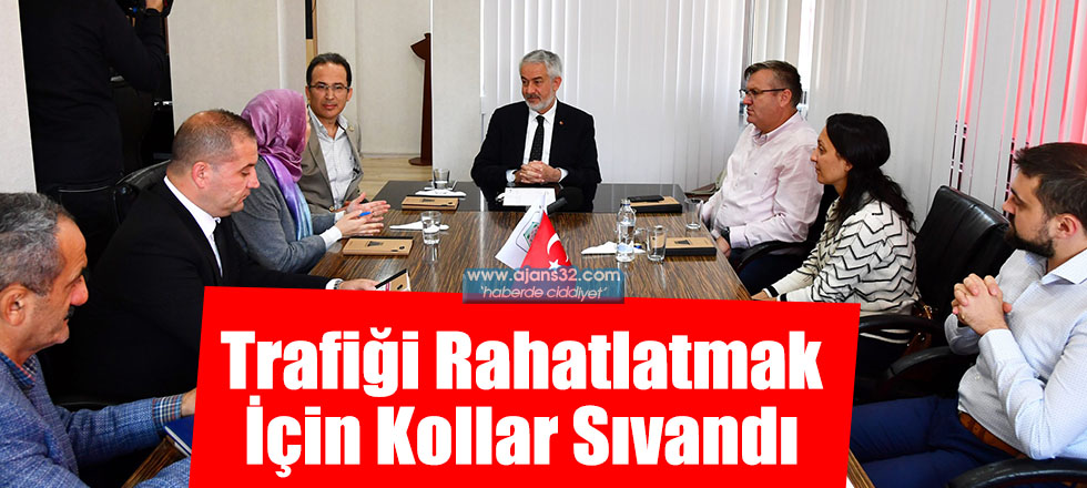 Trafiği Rahatlatmak İçin Kollar Sıvandı