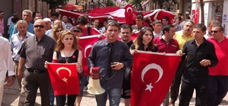 Isparta'da Gençlik Yürüyüşü Düzenlendi